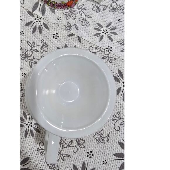 Vintage 1960s-70s Pedestal Mugs – Pair – Retro Butterfly & Floral Design - Picture 7 of 15